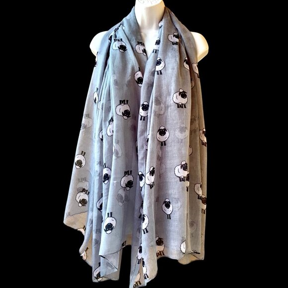 Extra Large Lightweight Viscose Gray Scarf SHEEP 45" x. 69" - Picture 3 of 13